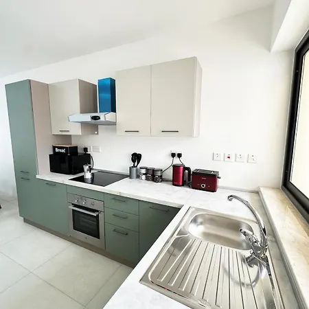 Pacaville Premium Getaway Apartment *