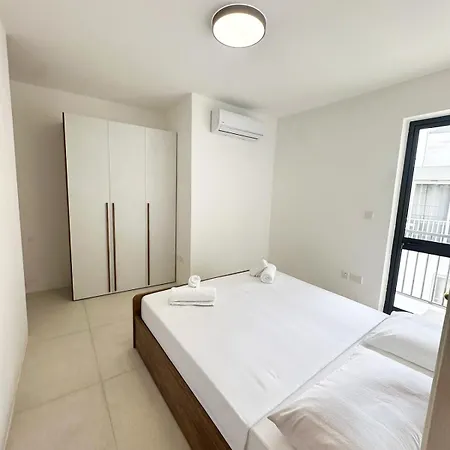 Pacaville Premium Getaway